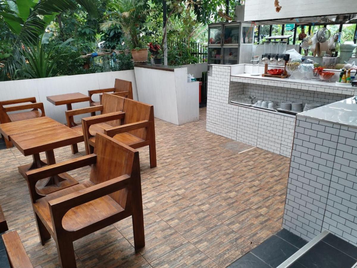 Platinum Place Бангкок Экстерьер фото